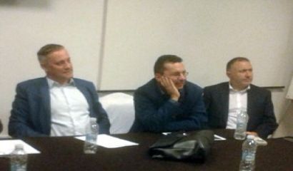 Членове на Градския съвет на СДС Варна участваха в семинар